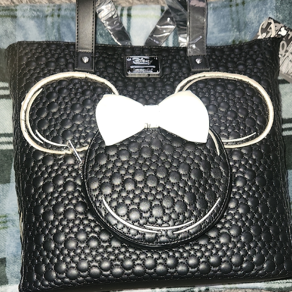 Minnie Mouse Convertible Tote and Backpack Loungefly